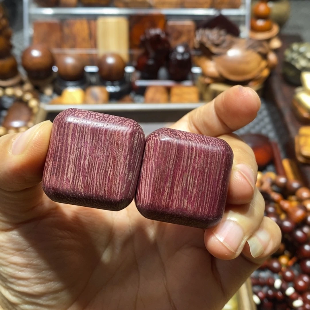 北***路紫心苏木（紫罗兰木）