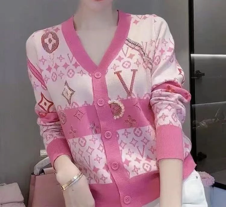 【宠粉专属】G欧洲站镶钻字母V领冰丝针织开衫8529