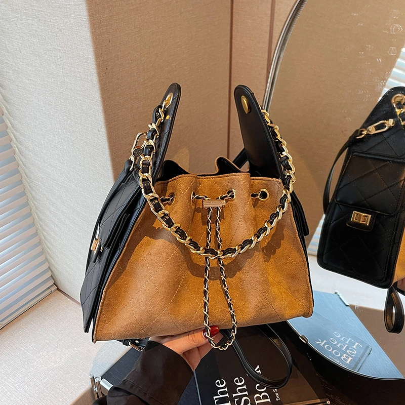 艾米兔女包2025新款复古大容量链条设计手提菱形格洋气单肩斜挎包