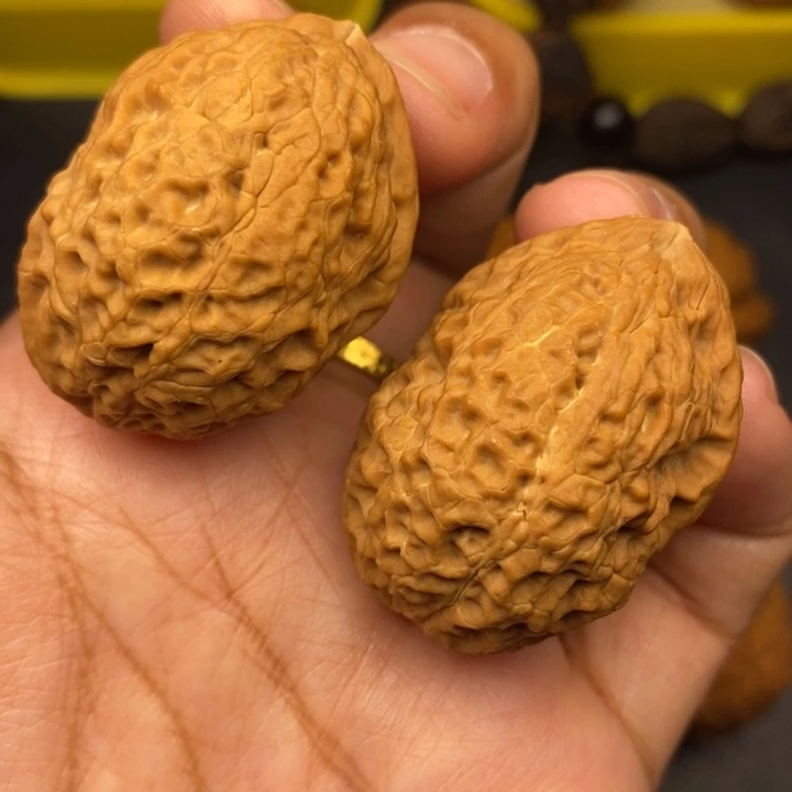 文玩核桃把件35尺铁罗汉