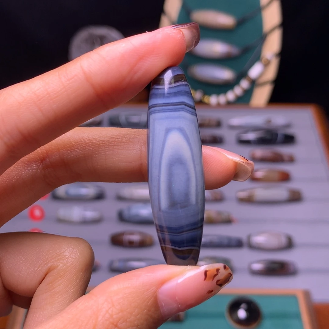 未镶嵌颈饰玛瑙/玉髓克****勒