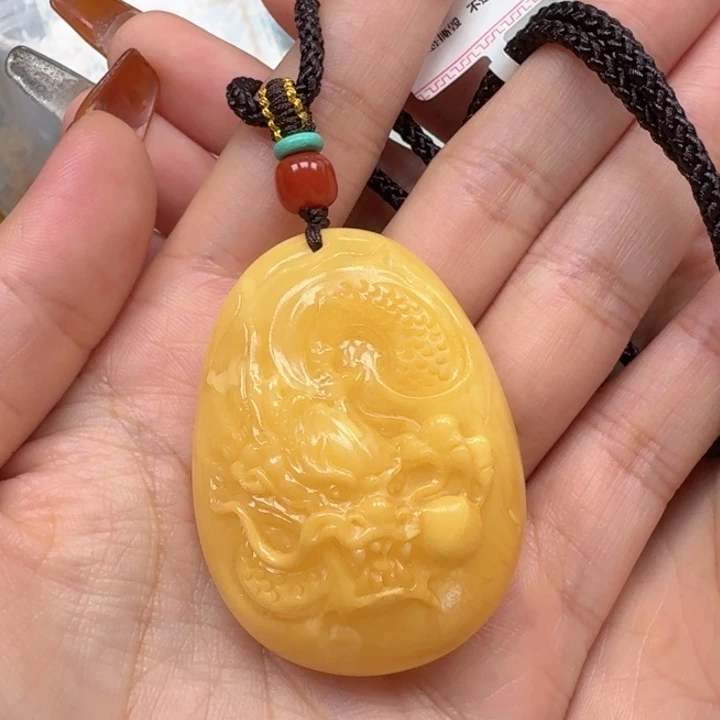 琥珀未镶嵌珠宝奇石吊坠