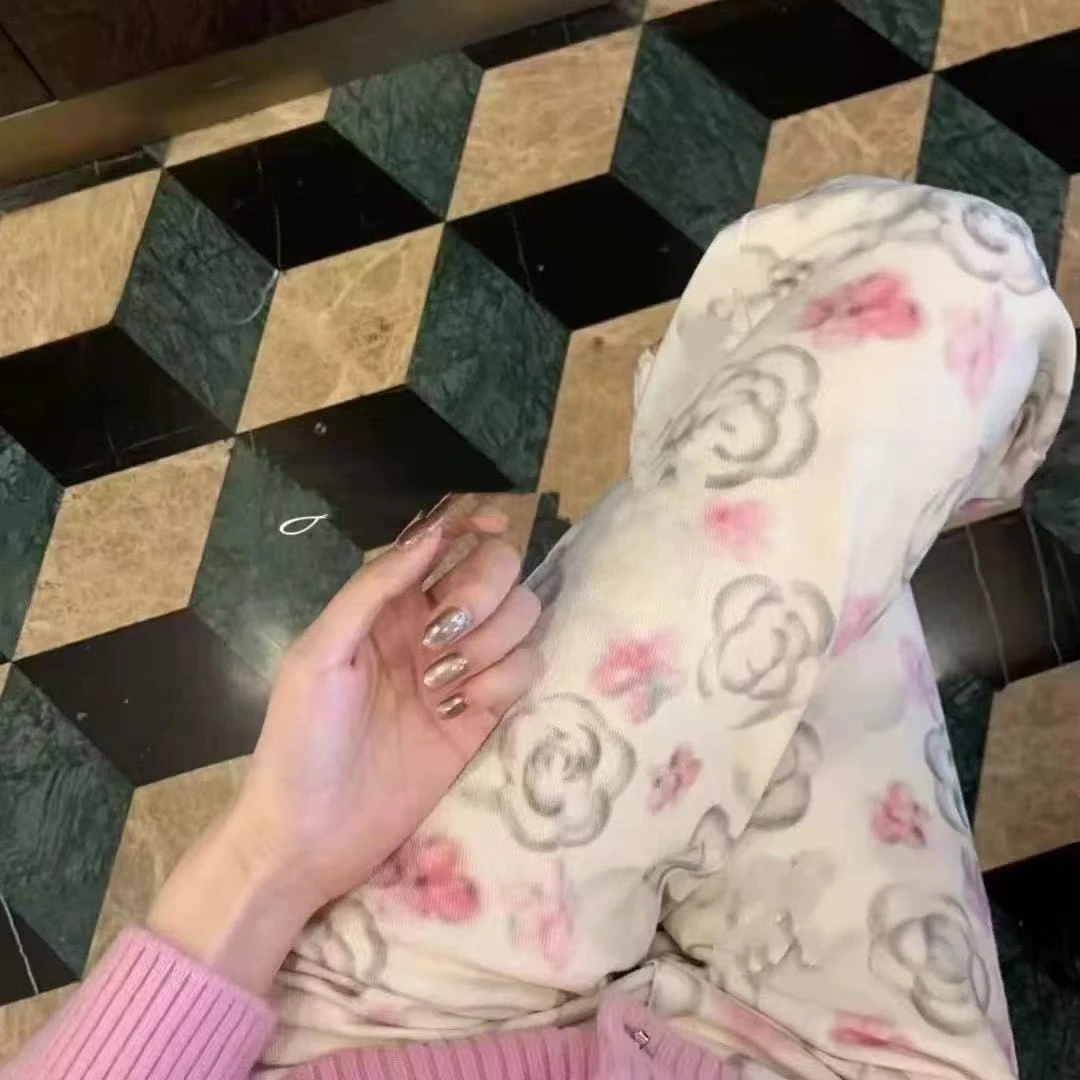 1058山茶花印花高腰阔腿裤小香风涂鸦牛仔休闲裤