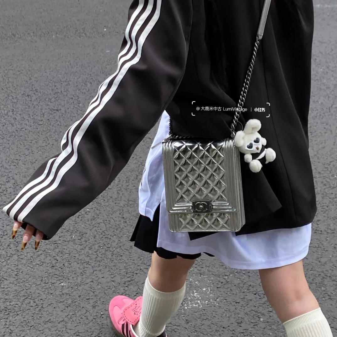 95新 Chanel/香奈儿 香奈儿竖版银色leboy