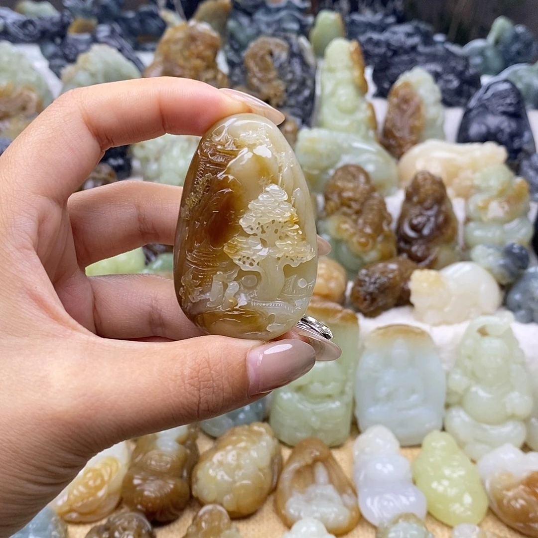 颈饰未镶嵌和田玉