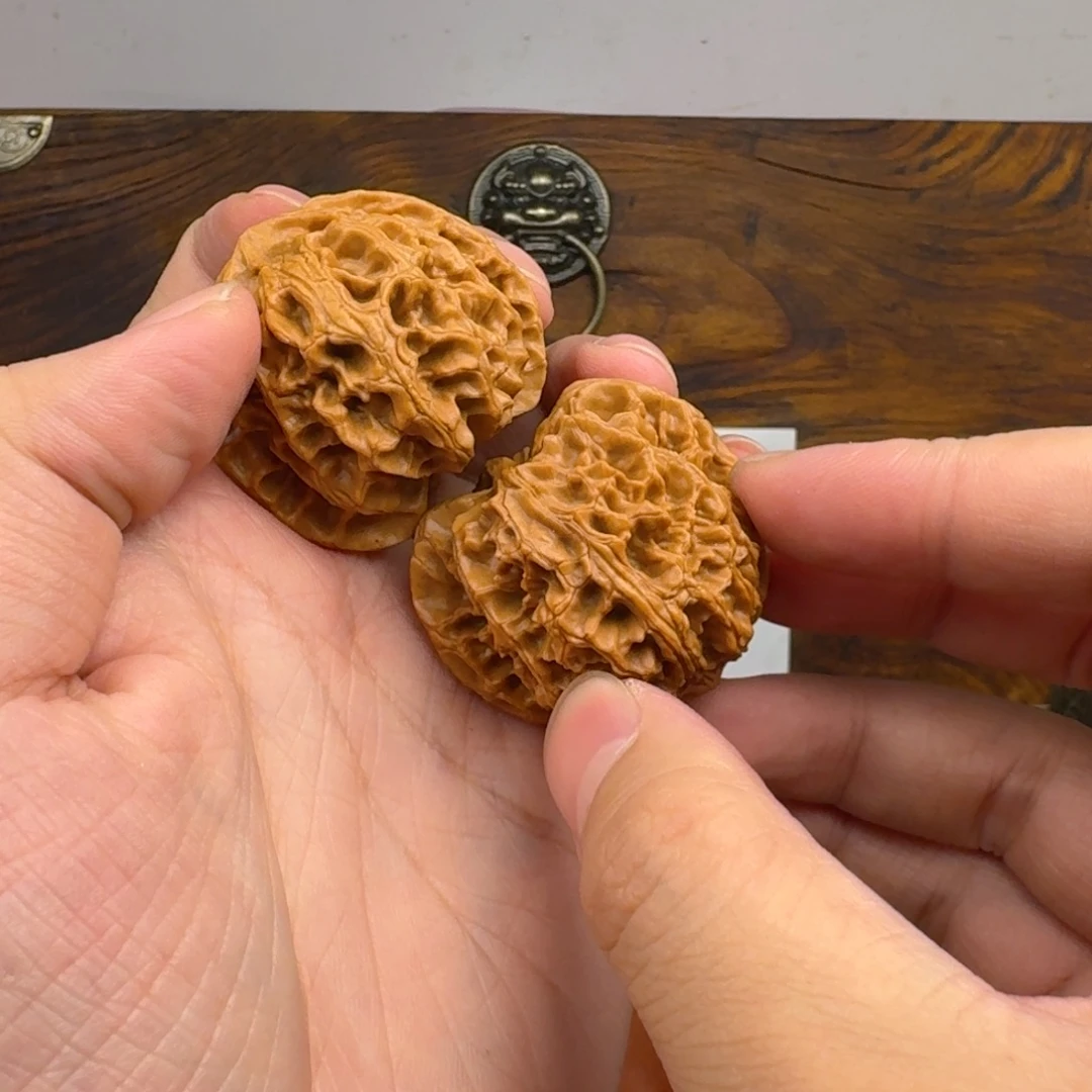 吊坠文玩核桃苹果园