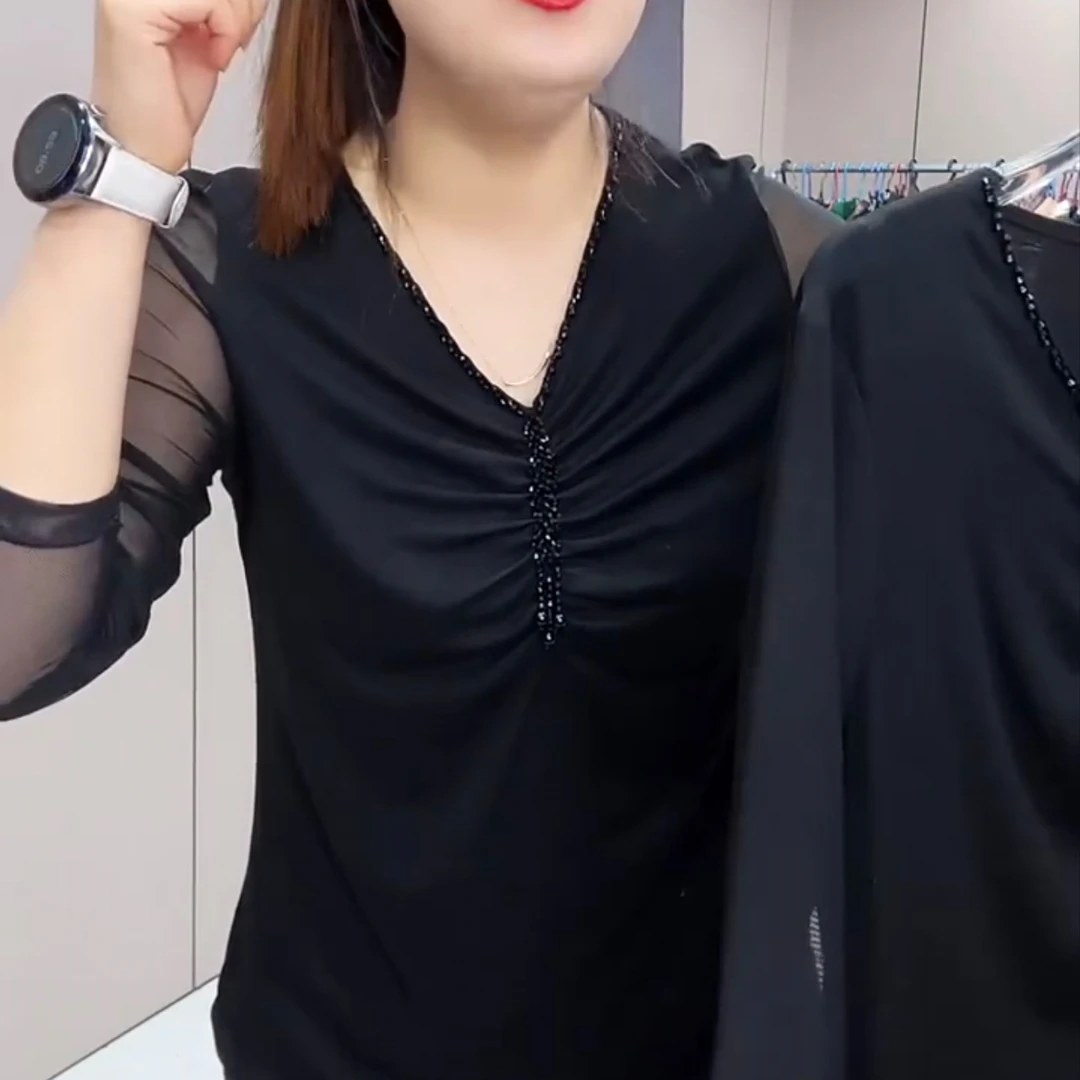 3022/大码V领长袖时尚气质纯黑色百搭显瘦弹力衫