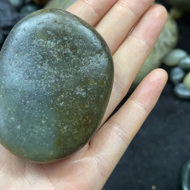 未镶嵌和田玉（糖玉）挂件