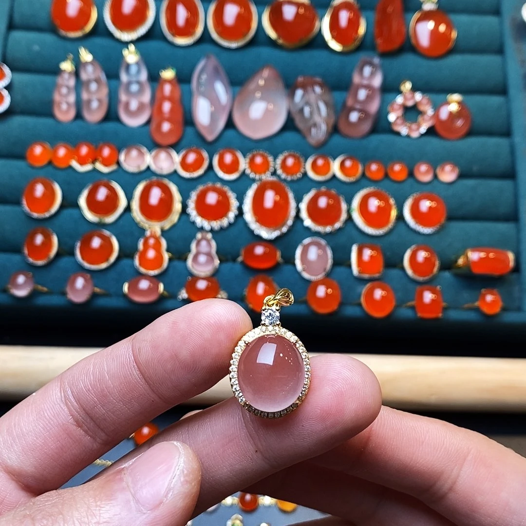 南红玛瑙银S925镶嵌颈饰