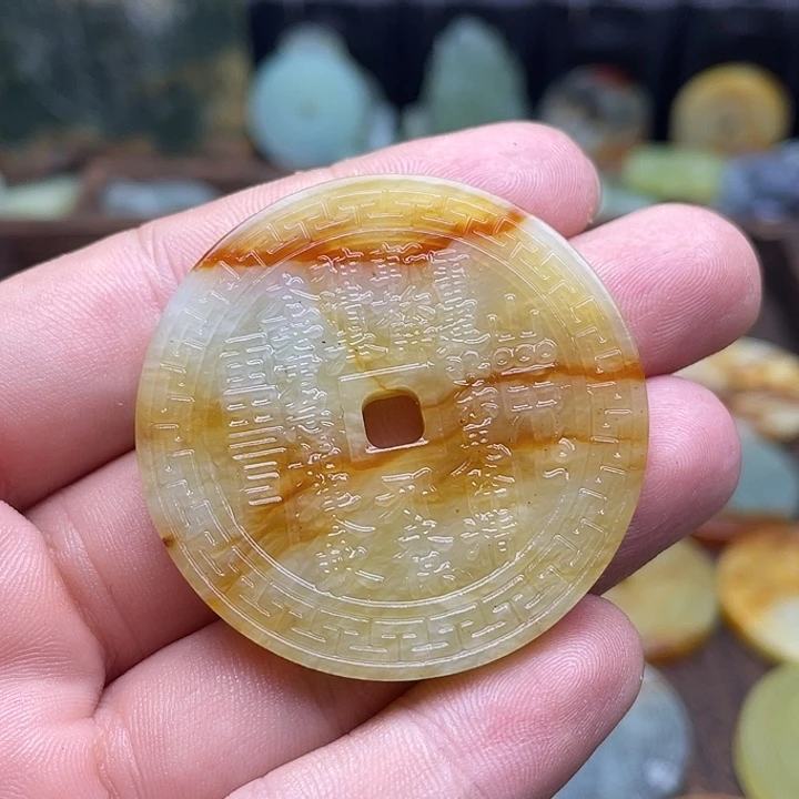 蛇纹石玉挂件未镶嵌?*渊