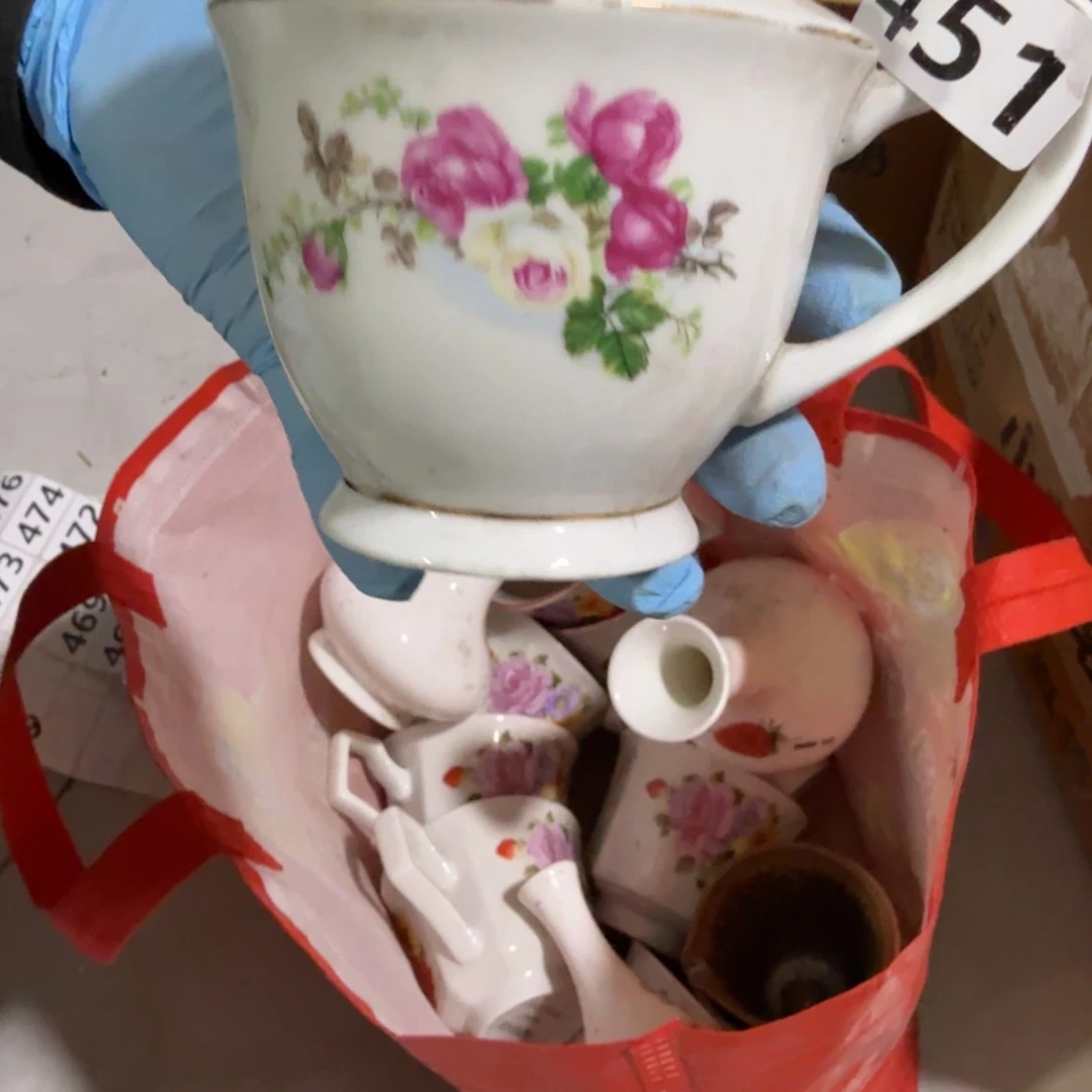 石****茶盏你说什么时候去找工作呀