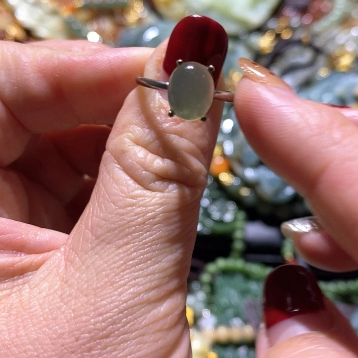 岫玉毛衣链未镶嵌