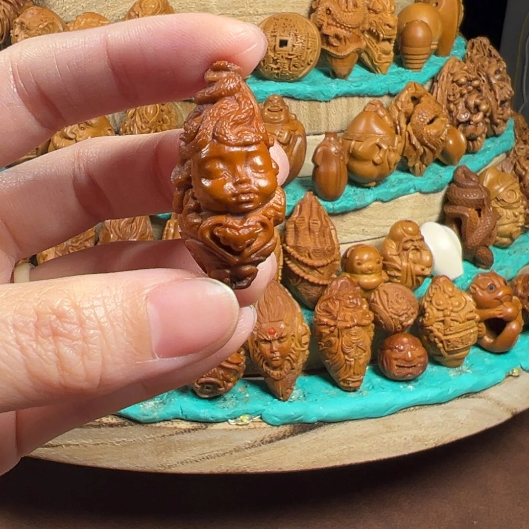 橄榄核手串/手链美杜莎