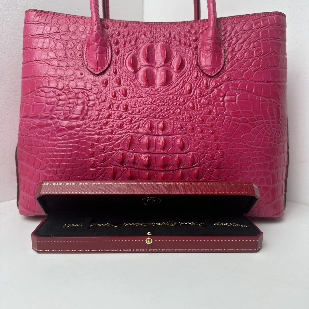 4539手链--收藏级轻奢时尚设计首饰送礼盒