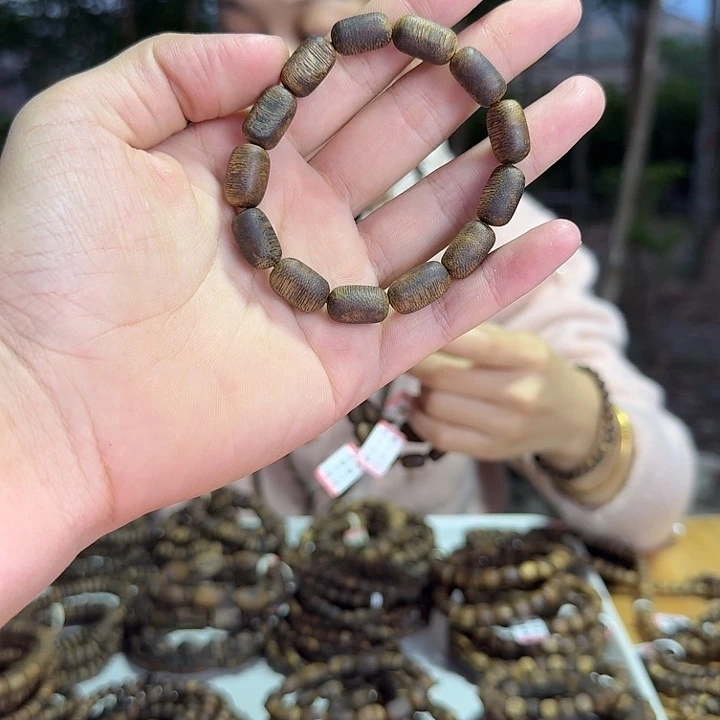 沉香碎屑沉香奇楠沉香白露留疤单圈卡8