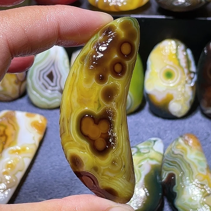 悟***道玛瑙/玉髓未镶嵌吊坠(不含链)