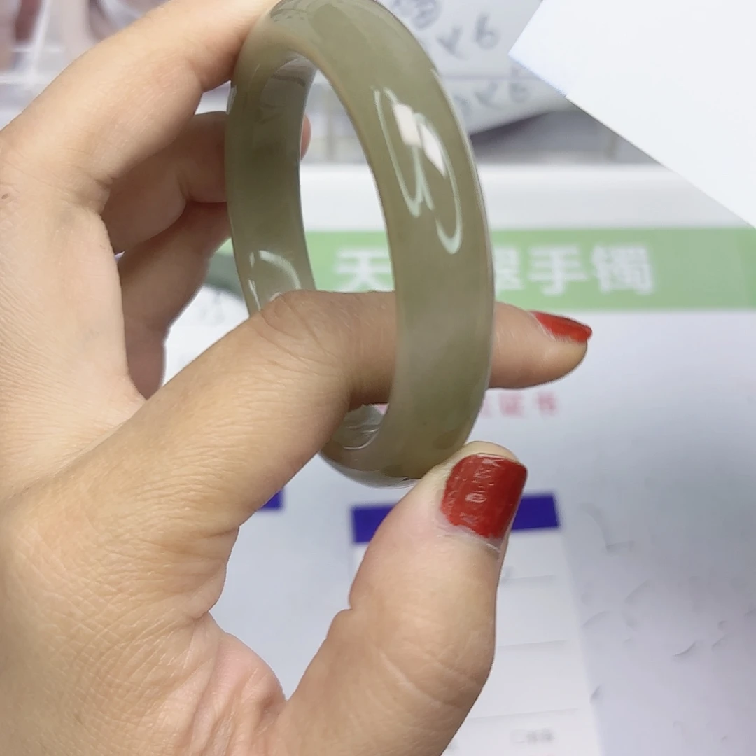 石英质玉未镶嵌手镯26/54