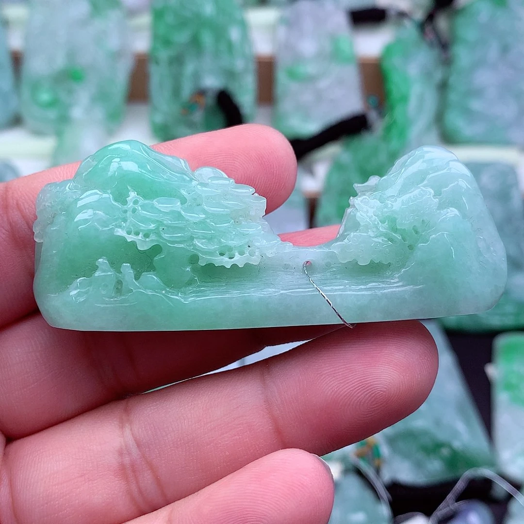 翡翠未镶嵌吊坠(不含链)