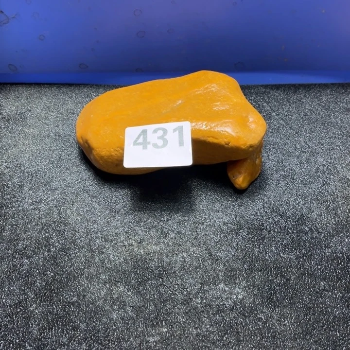 泥塑利*…木头人是个什么