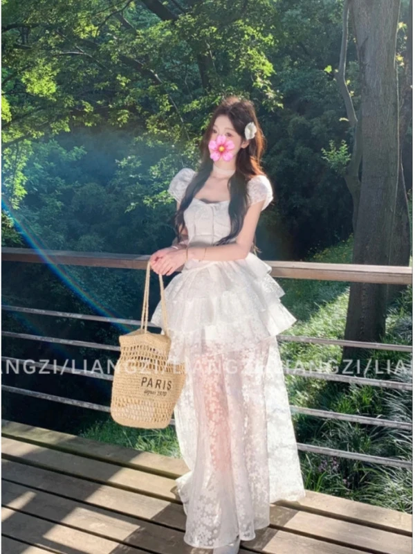 【梦境诗集】夏季不规则荷叶边碎花收腰度假风两件套