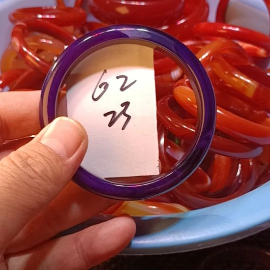 玛瑙/玉髓未镶嵌手镯