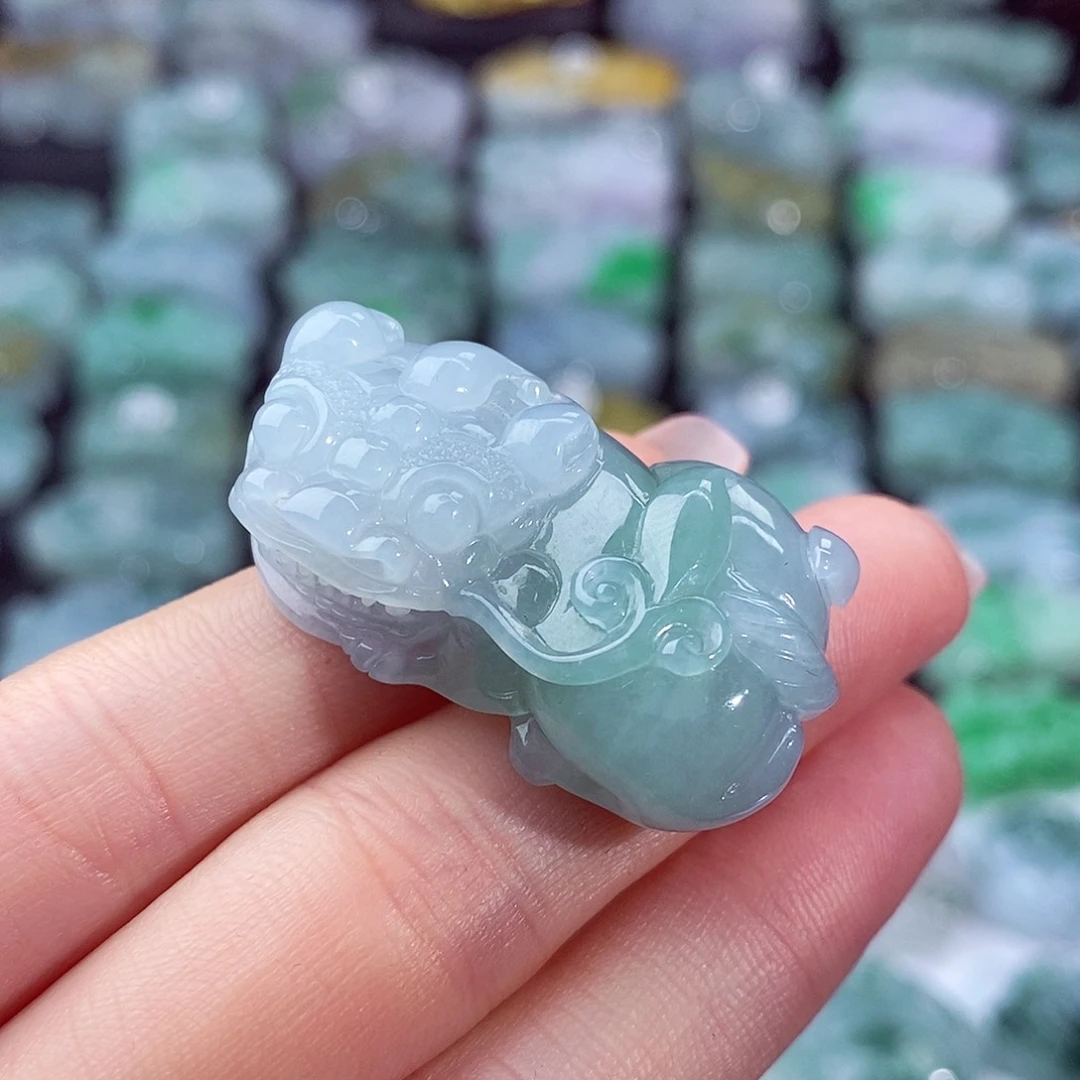 颈饰未镶嵌翡翠天然