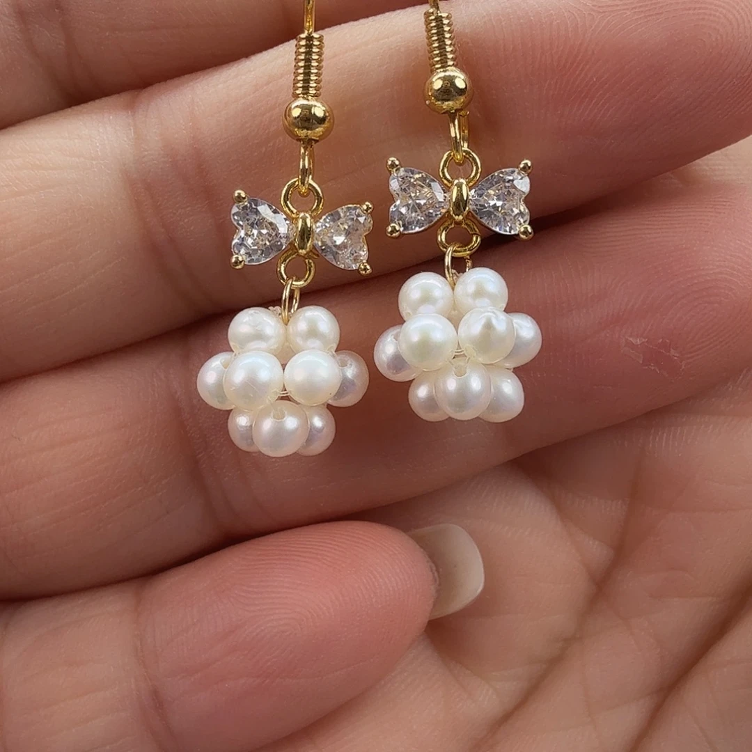 淡水珍珠耳饰未镶嵌