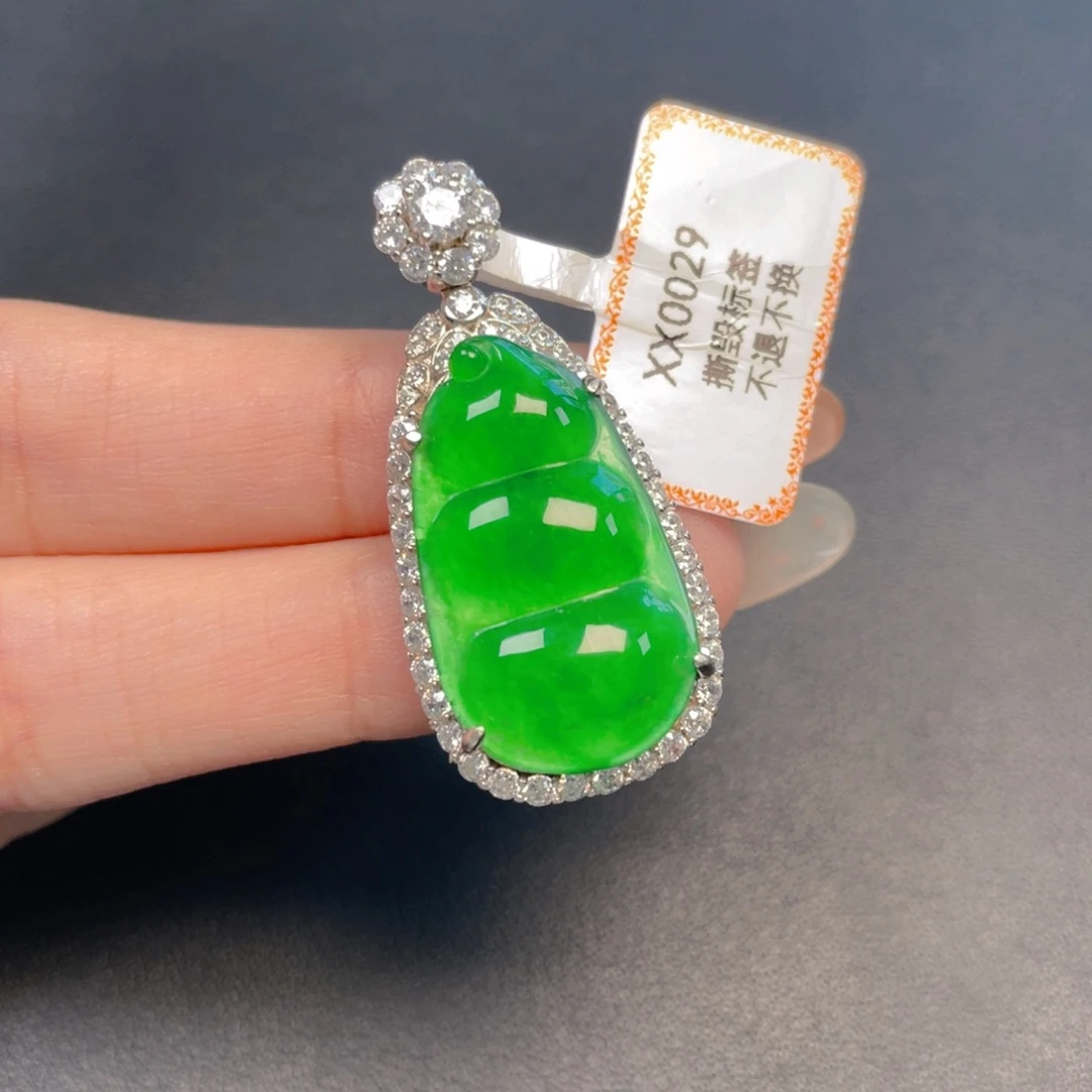 【闪购商品】吊坠(不含链)银S925镶嵌翡翠