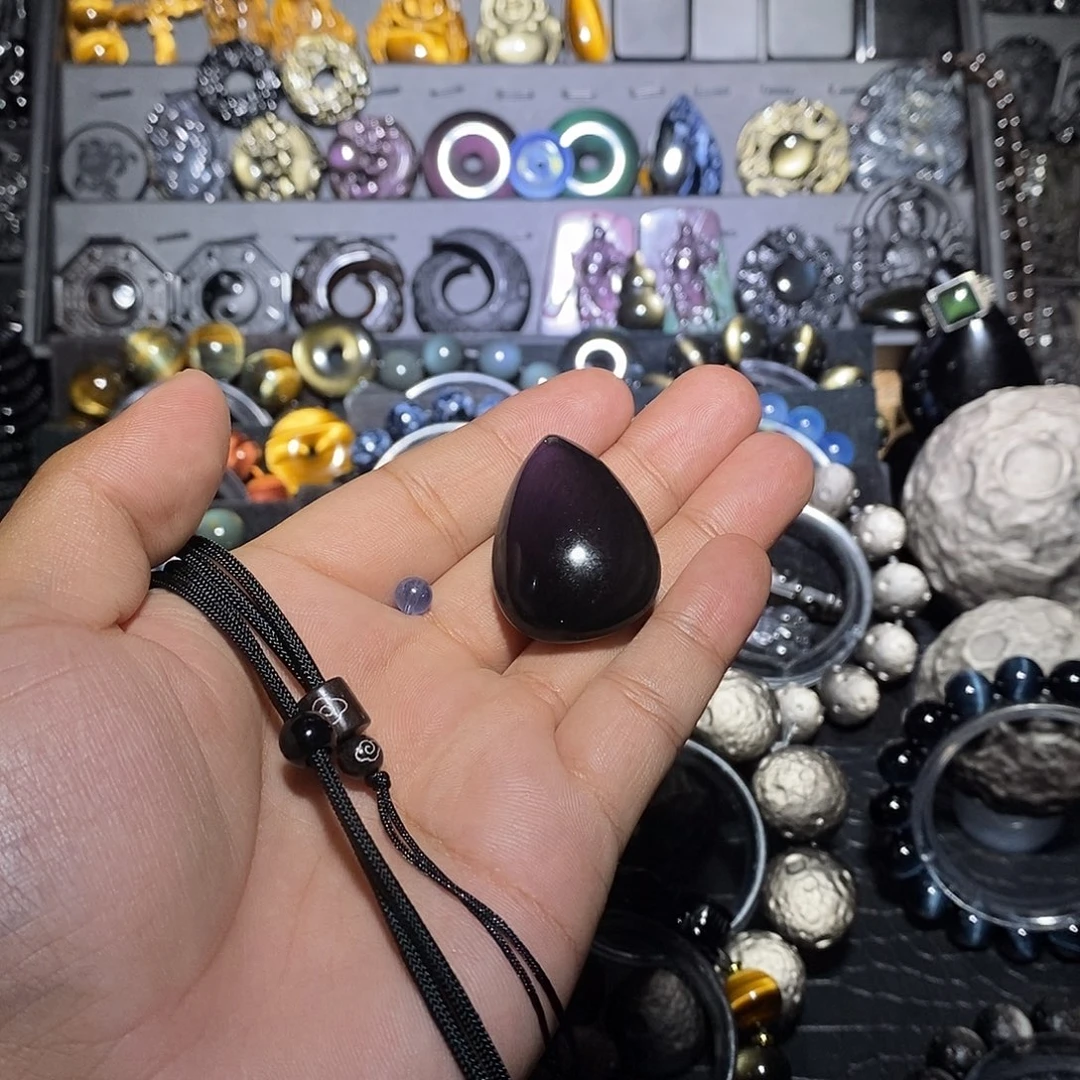 徐***室未镶嵌黑曜岩手链