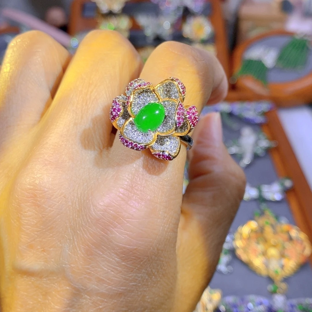 颈饰银S925镶嵌翡翠