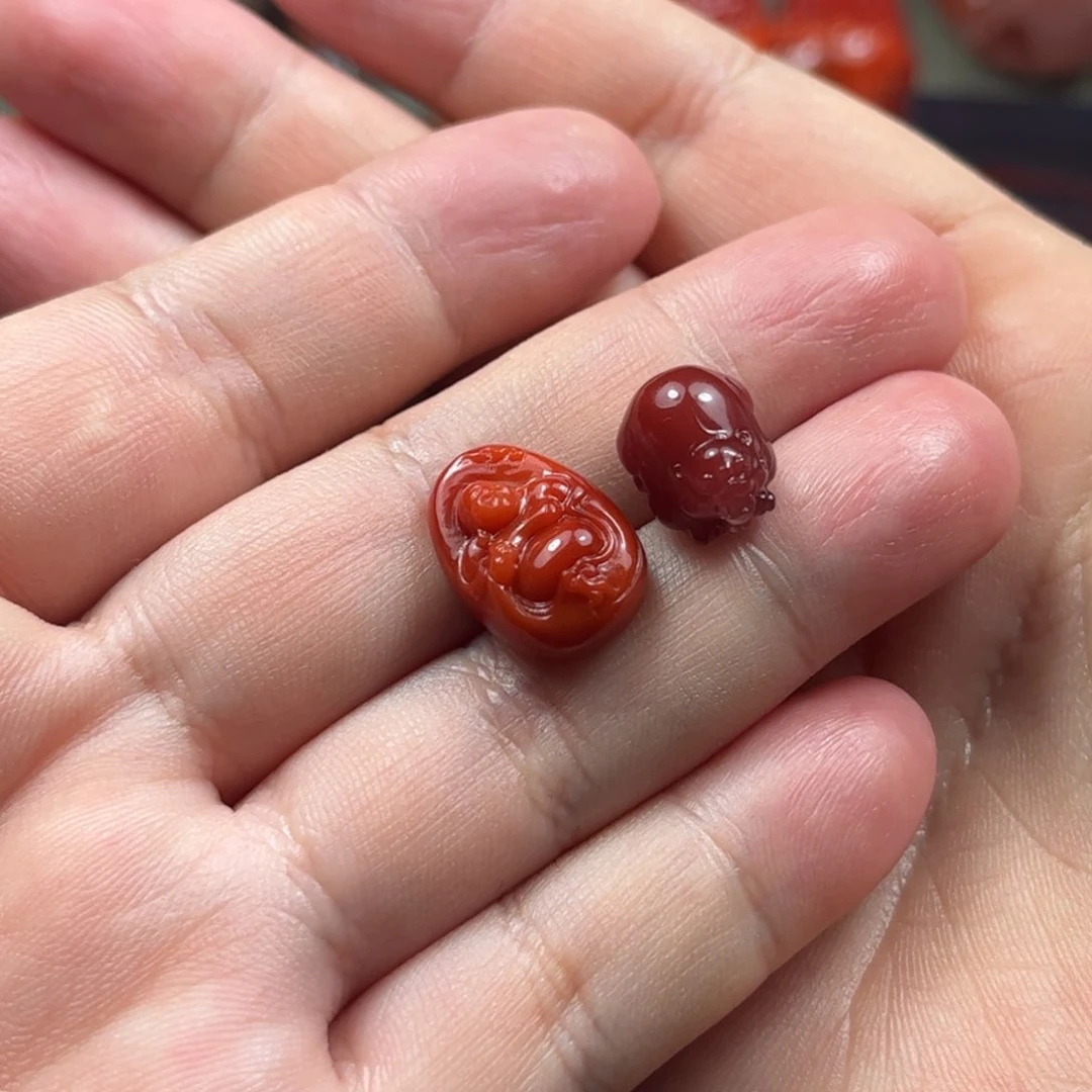 未镶嵌配饰南红玛瑙