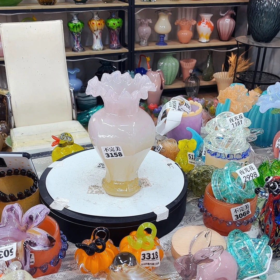 3158 家悦花器摆件不完美