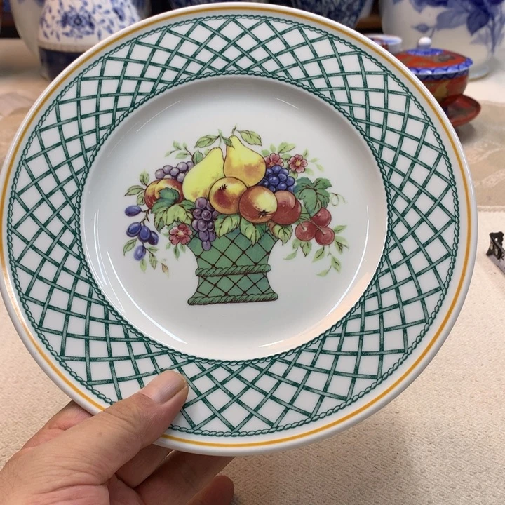 紫砂金瓷阁精品瓷器店