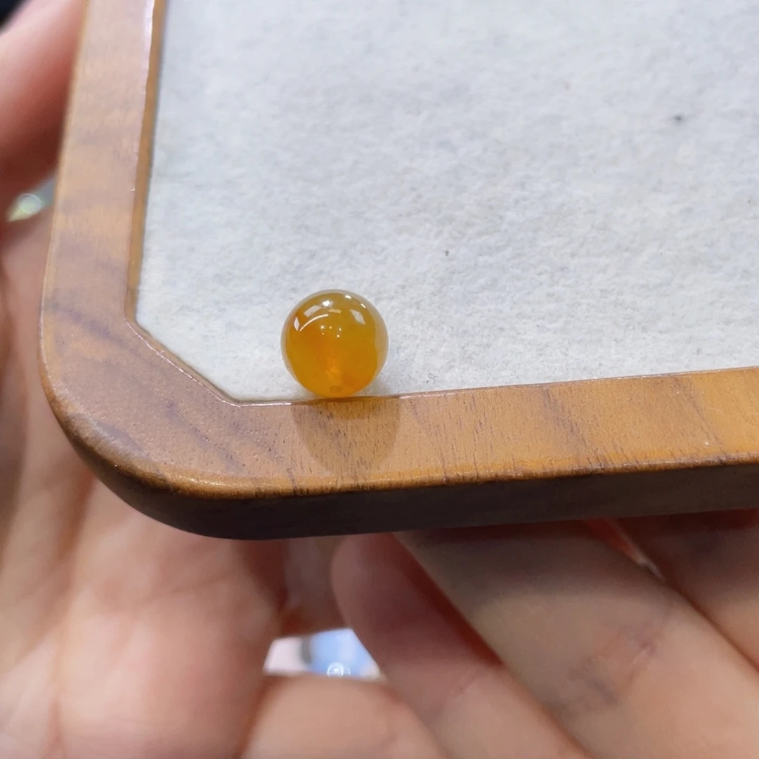 翡翠未镶嵌手链卡9.3