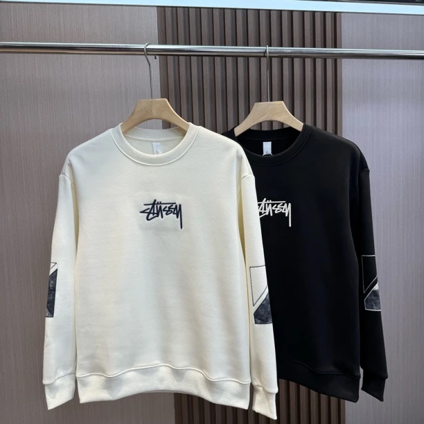 冬季加绒保暖男士圆领8283潮流刺绣贴布拼接时尚百搭休闲加绒卫衣