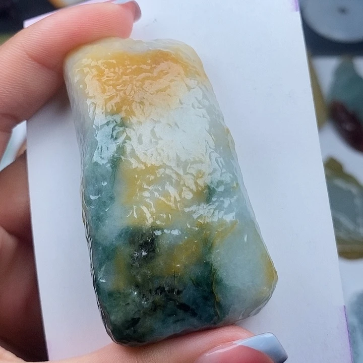 翡翠未镶嵌颈饰天然