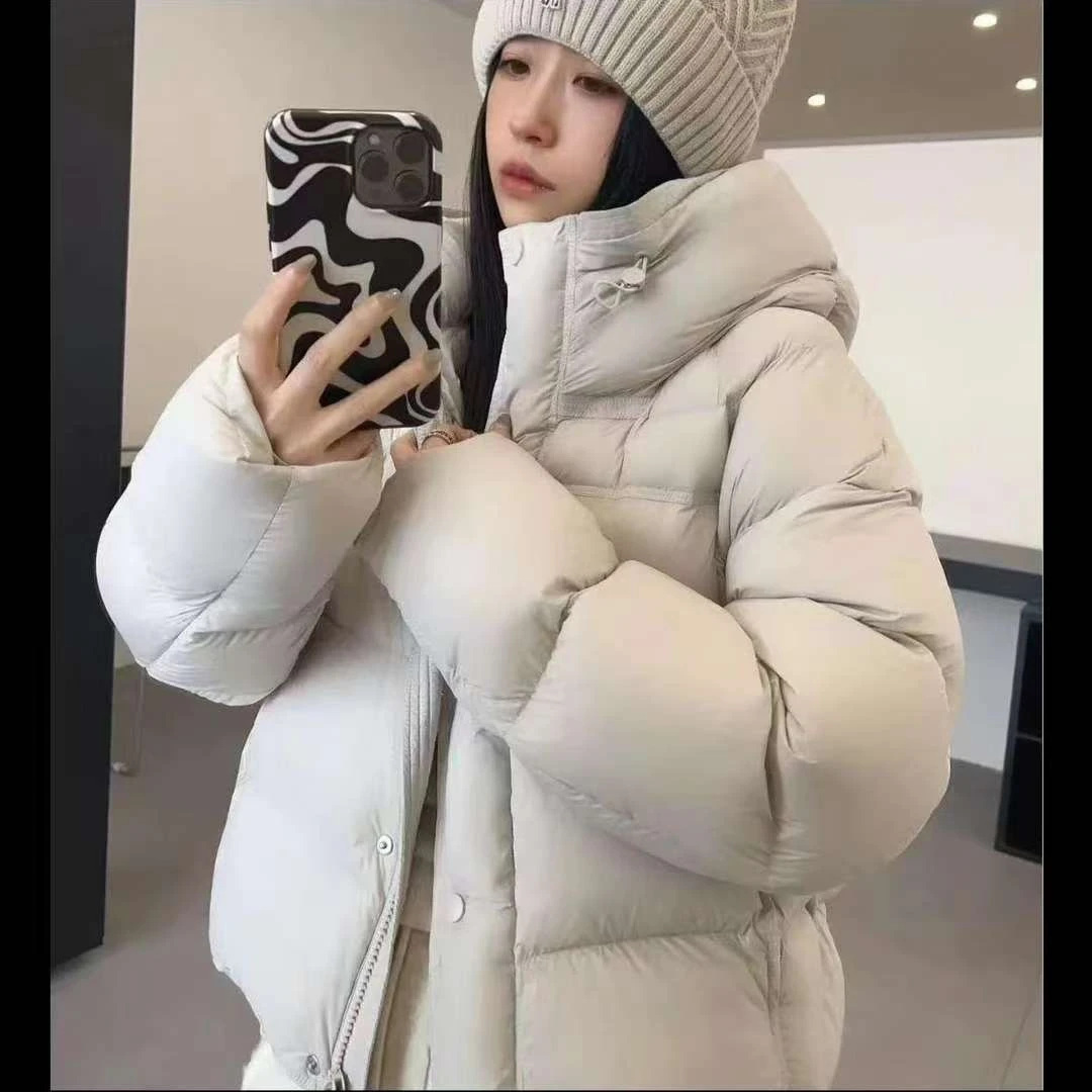 [现货]  泡芙短款冬季新款长袖通勤风宽松型短款连帽款