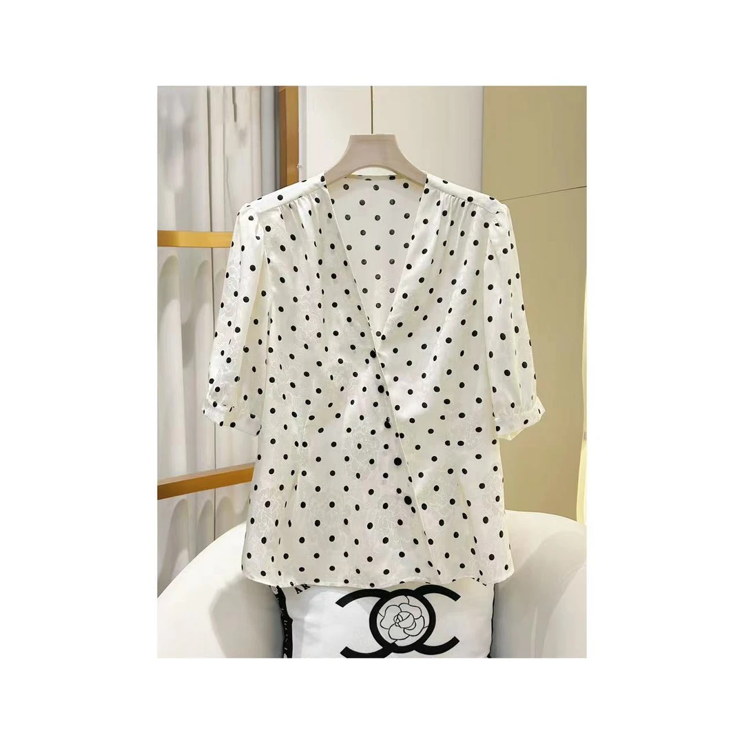 【品牌撤柜】夏季新品波点显瘦气质法式减龄短袖小衫D545