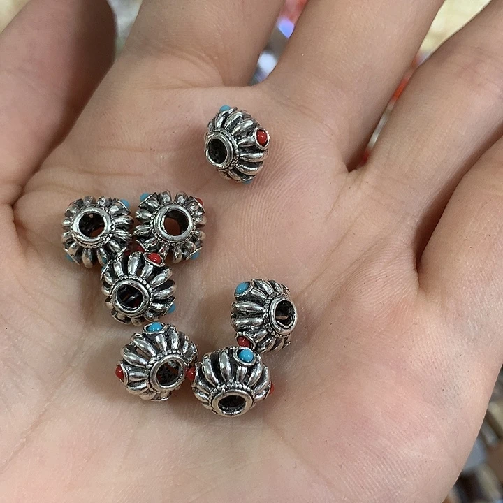 7个大孔南瓜珠配饰