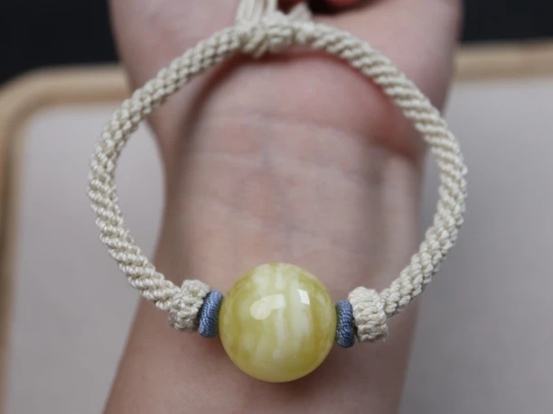 19.3mm虎皮蜜蜡圆珠手绳，无杂裂，手工编织绳，裸重4.02g，