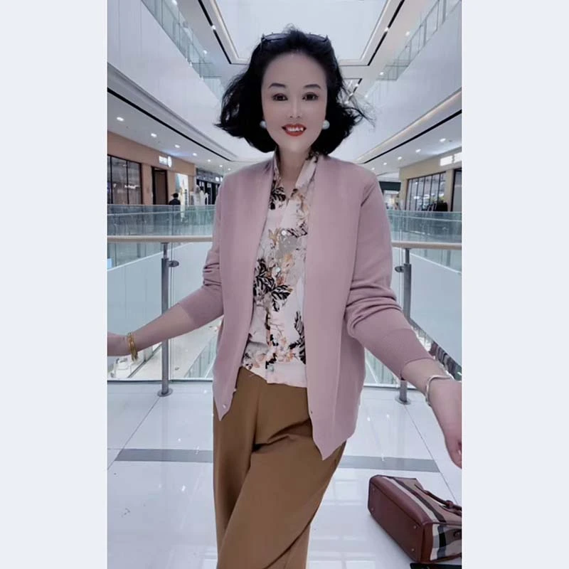 秋冬新时尚轻奢复古洋气高级百搭气质印花拼接假两件针织打底开衫