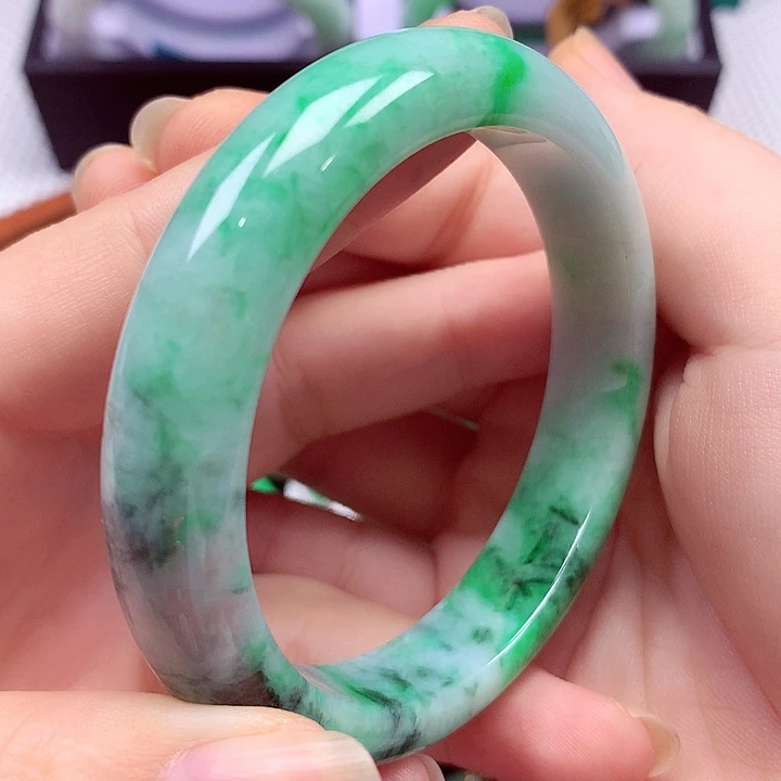 未镶嵌手镯翡翠翡翠手镯