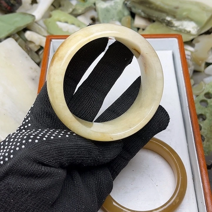 未镶嵌和田玉珠宝奇石