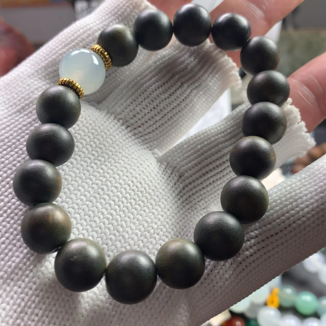 定制翡翠未镶嵌卡12.9