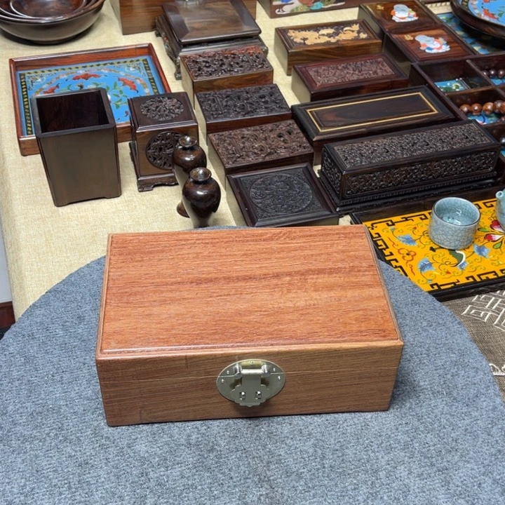 紫檀木类成套家具