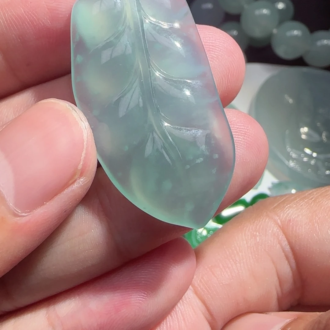 用***2定制翡翠未镶嵌天然翡翠