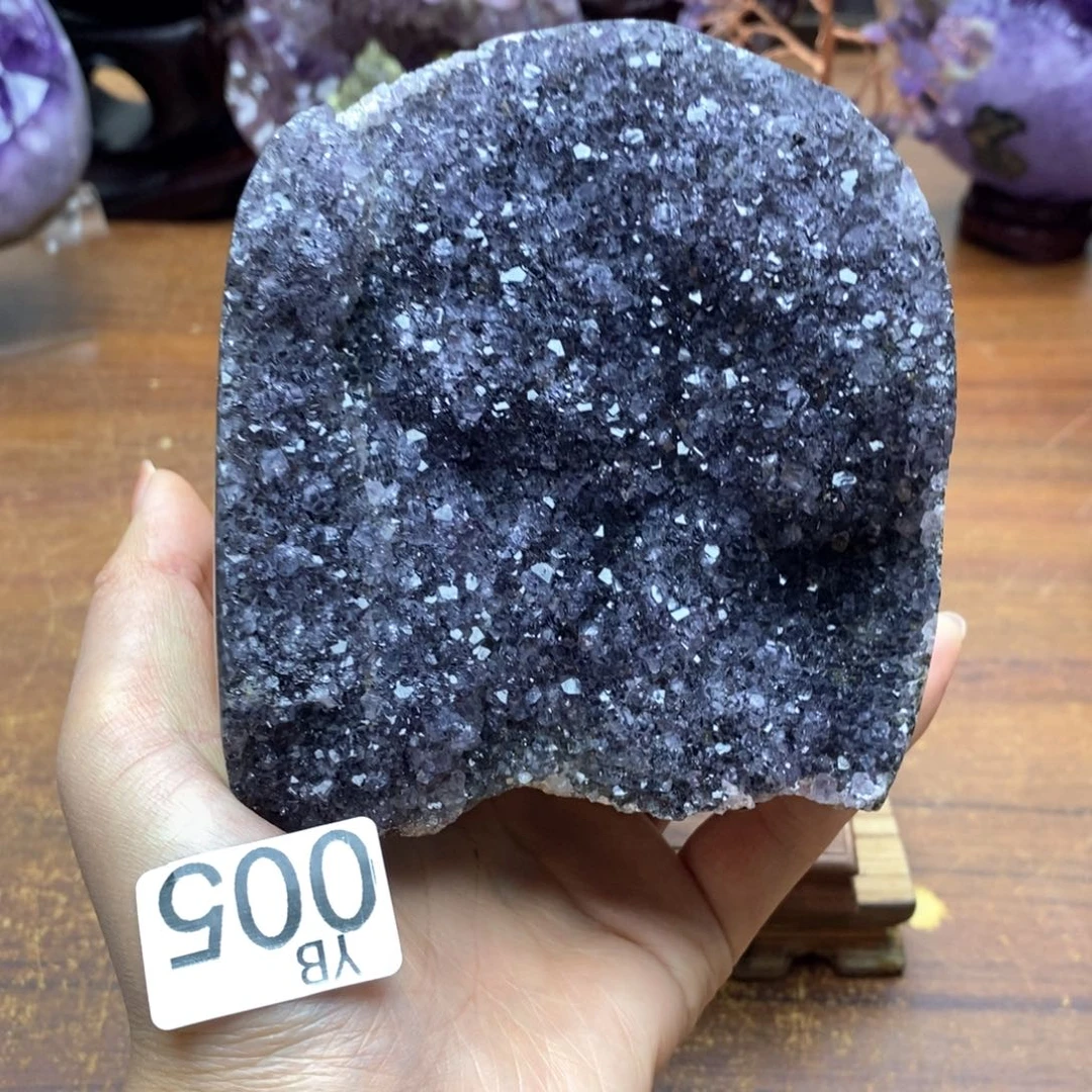 未镶嵌水晶大型摆件（非配饰）