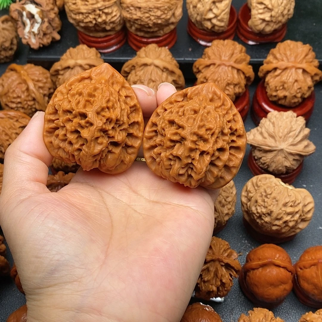 文玩核桃把件46官帽