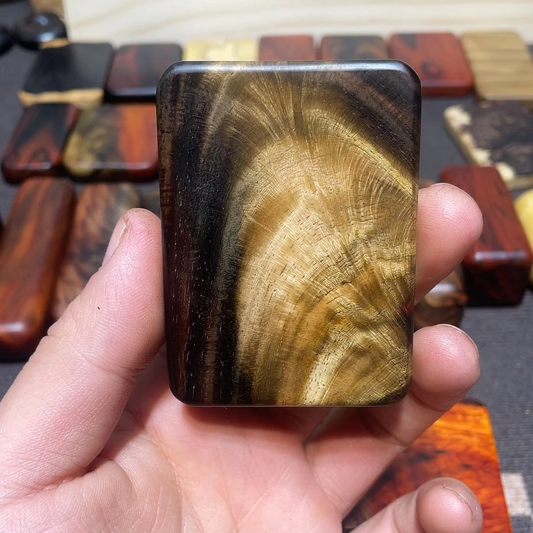 檀香紫檀（小叶紫檀）?