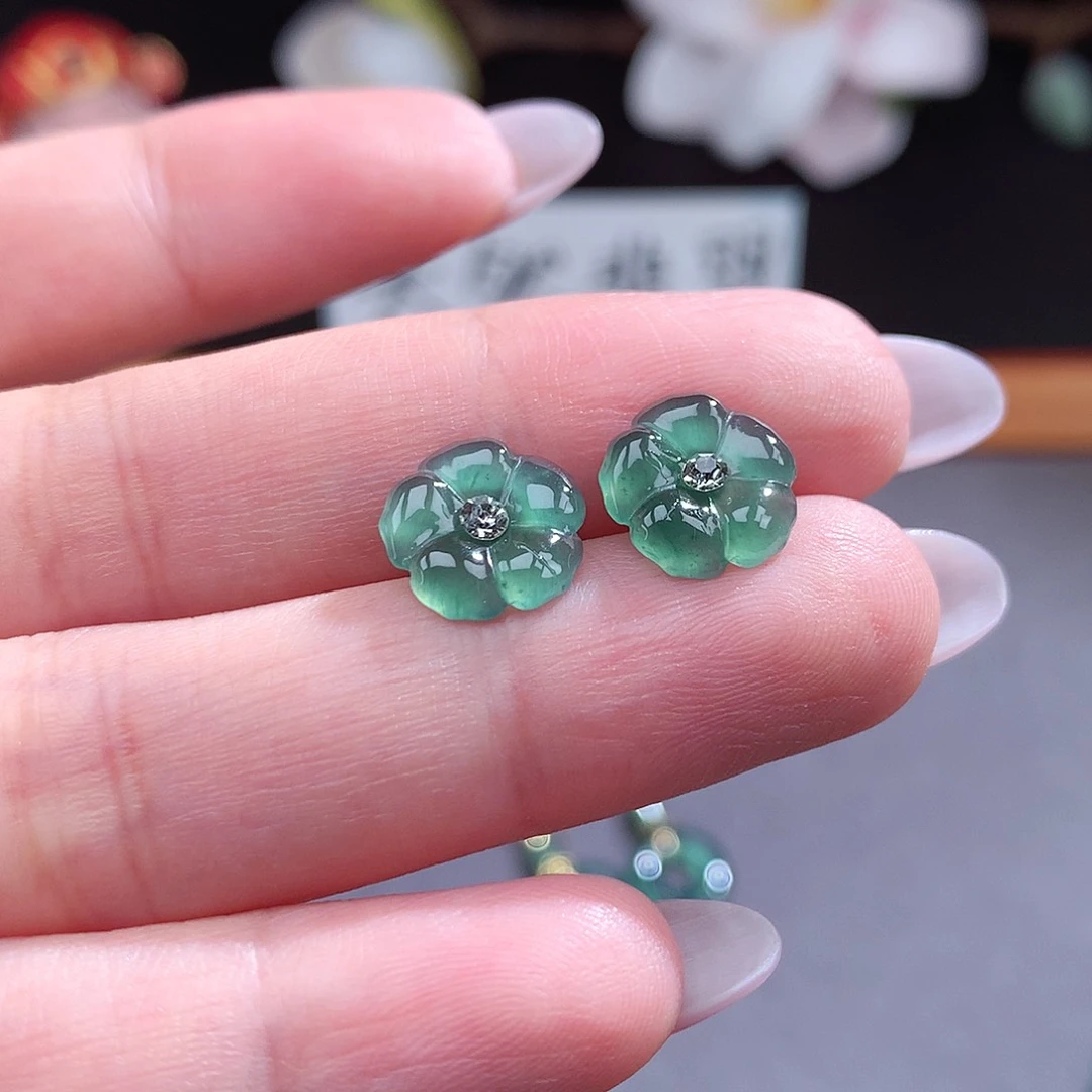 翡翠手镯（圆镯）未镶嵌